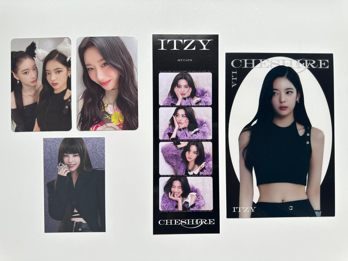 itzy 直筆サイン入りアルバム Cheshire Yuna Official Photocard Itzy Mini Album Cheshire Genuine